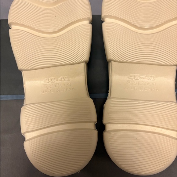 Cream Fleece-Lined Clogs - Picture 2 of 4